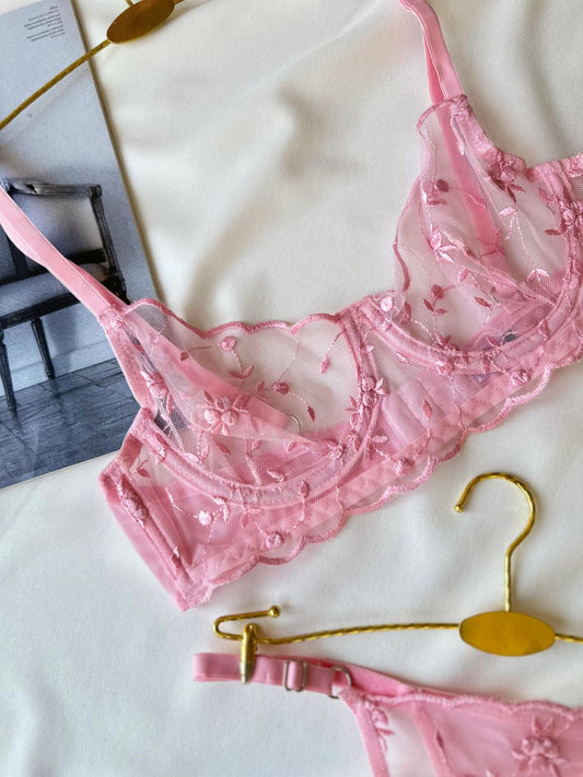 Pembe Çiçek Dantelli Balenli Balkonet Sütyen Takımı