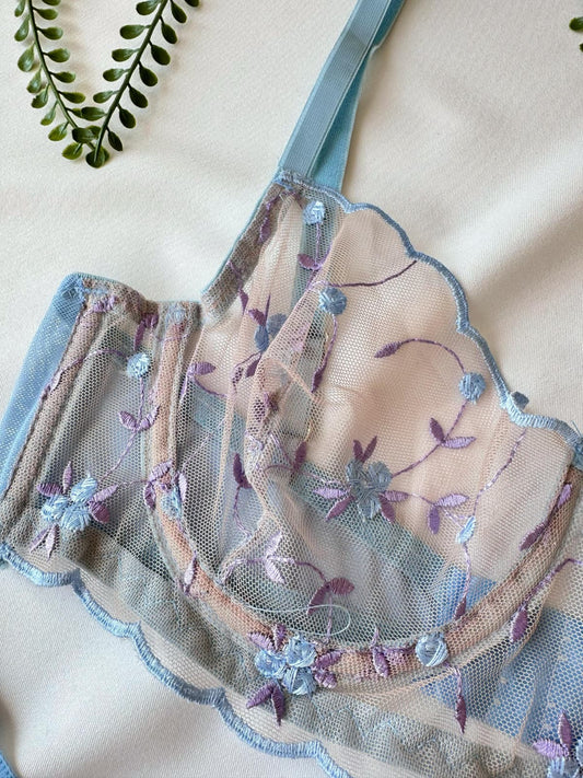 Açık Mavi Çiçekli Dantelli Balenli Balkonet Sütyen Takımı