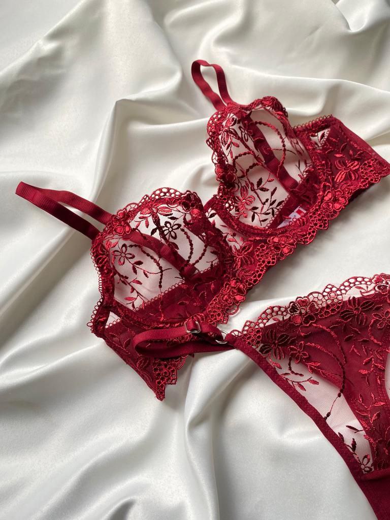 Bordo Çiçek Dantelli Balenli Balkonet Sütyen Takımı