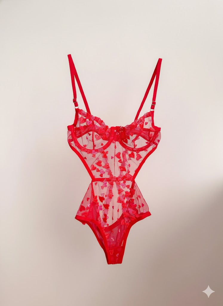 Kırmızı Pembe Kalpli Balenli Balkonet Bodysuit