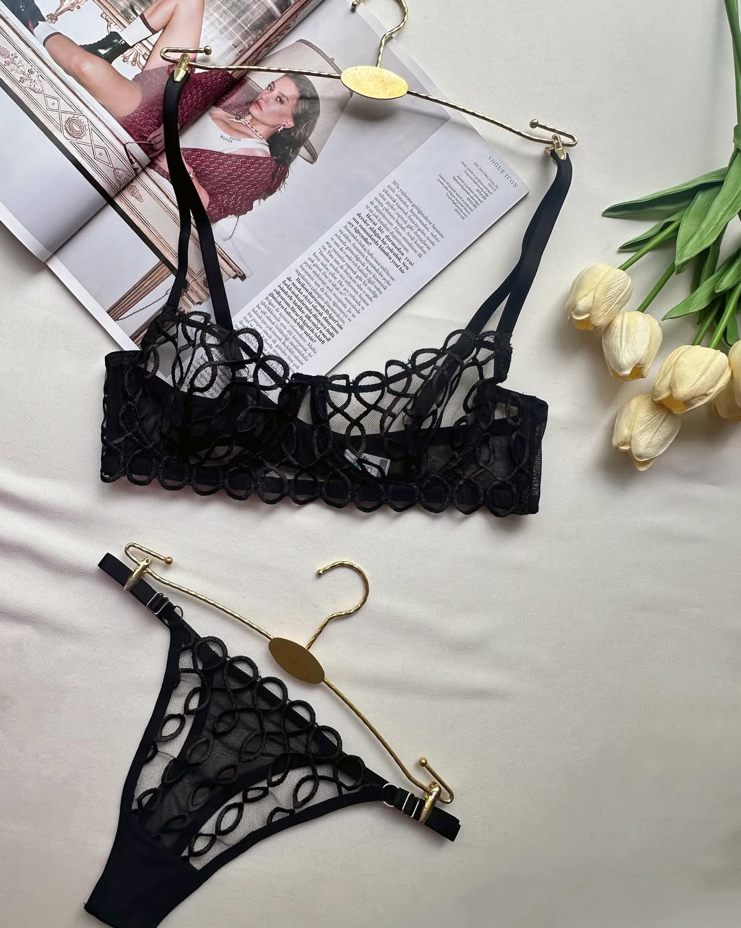 Siyah Halka Dantelli Balenli Balkonet Sütyen Takımı