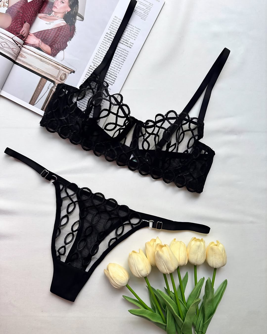 Siyah Halka Dantelli Balenli Balkonet Sütyen Takımı