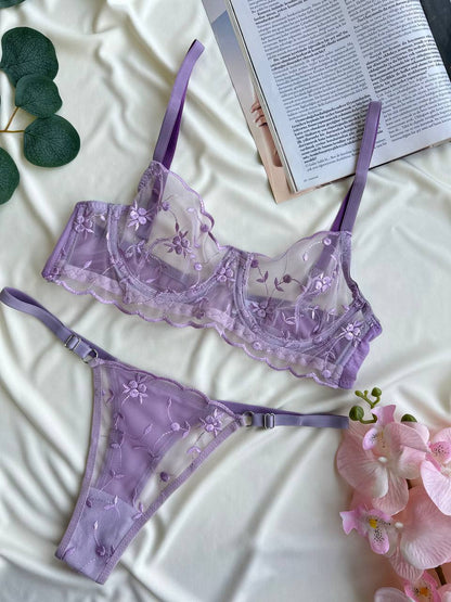 Eflatun Çiçek Dantelli Balenli Balkonet Sütyen Takımı