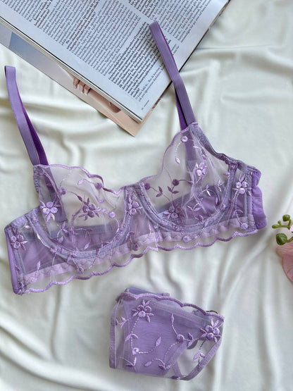 Eflatun Çiçek Dantelli Balenli Balkonet Sütyen Takımı