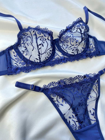 Lacivert Çiçek Dantelli Balenli Balkonet Sütyen Takımı
