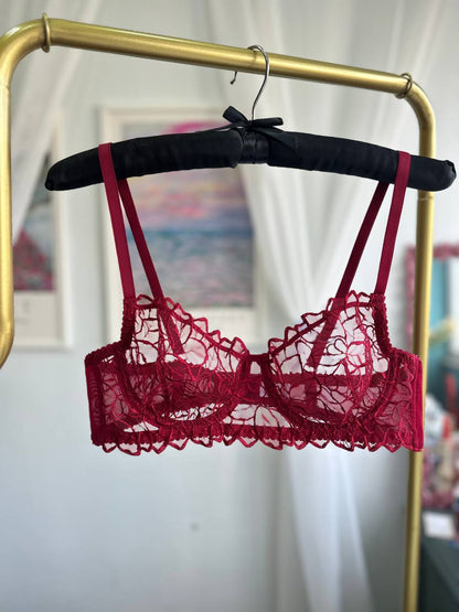 Bordo Yaprak Dantelli Balenli Balkonet Sütyen Takımı